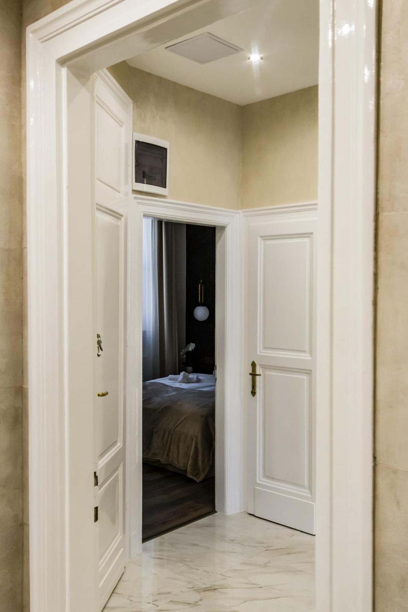 N16 Deluxe Apartamento Budapest